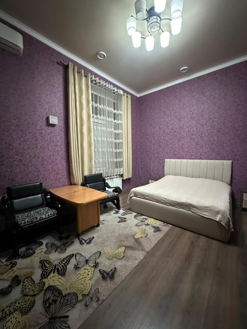 Sweet Home Hostel Biskek Kültér fotó